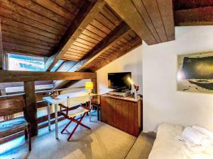 Apartment Residenza Chesa Margun 15-4 by Interhome