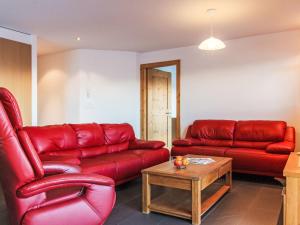 Apartment Moulin du RaƩ A2 by Interhome