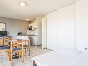 Appartements Apartment Golf de la Nivelle-7 by Interhome : photos des chambres