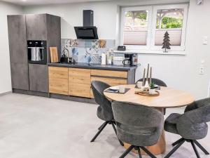 Apartment Am Waldrand by Interhome