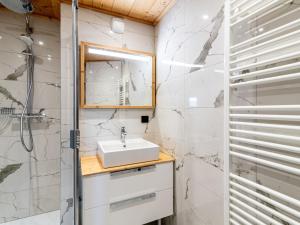 Apartment Les Hauts du Val Claret - Val Claret-27 by Interhome