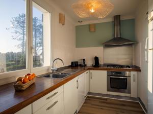 Maisons de vacances Holiday Home La Lividig Bleue by Interhome : photos des chambres
