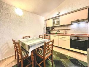 Holiday Home Nada by Interhome