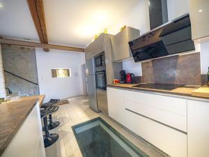 Maisons de vacances Holiday Home Maison de Castries by Interhome : photos des chambres