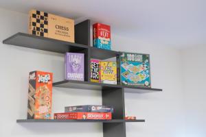 ARCADE MACHINE City Centre Sleeps 6 PARKING