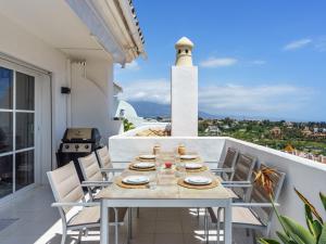 Apartment El paraiso de Estepona by Interhome