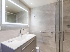 Maisons de vacances Holiday Home Kergrim-2 by Interhome : photos des chambres