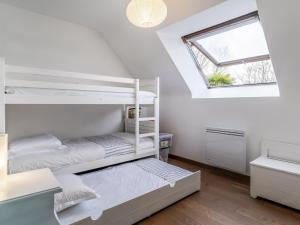 Maisons de vacances Holiday Home Kergrim-2 by Interhome : photos des chambres