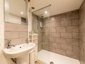 Holiday Home Kips Cottage by Interhome