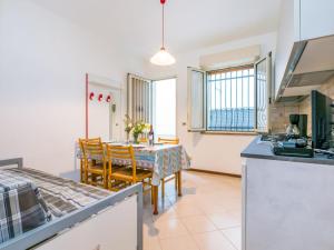 Apartment Guglielmo e Anna-2 by Interhome