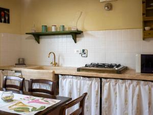 Apartment Le Debbiare-8 by Interhome