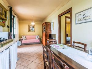 Apartment Le Debbiare-8 by Interhome