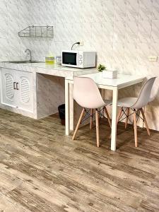 Impact Arena Condo C9 by GoodRoom24