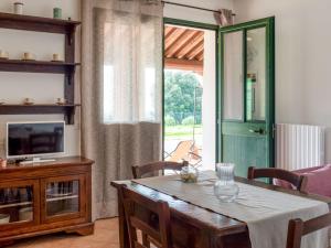 Apartment Le Debbiare-14 by Interhome