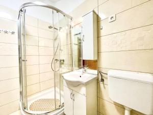 Apartment Apartment Marino-2 by Interhome