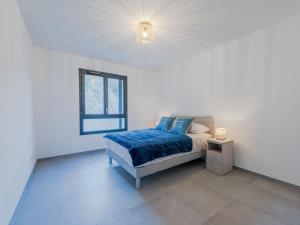 Apartment Les Hauts de Collioure-2 by Interhome