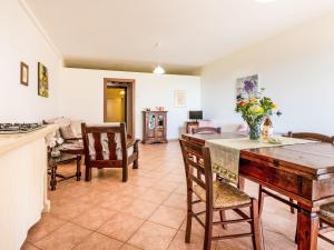 Apartment Le Debbiare-3 by Interhome