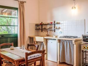 Apartment Le Debbiare-1 by Interhome