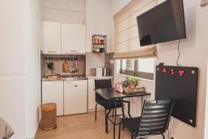 Tsakalof 10 Veranda Kolonaki by Zeussuites