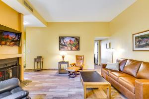 12 Mi to Dtwn Tucson Tranquil Townhome with Office