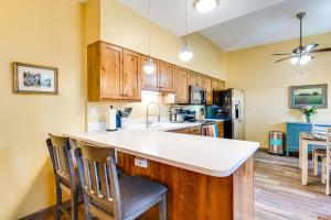 12 Mi to Dtwn Tucson Tranquil Townhome with Office