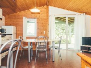 Holiday Home Les Hameaux de Miel by Interhome