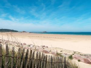 Maisons de vacances Holiday Home T4-Residence La Carquois by Interhome : photos des chambres
