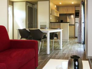 Maisons de vacances Holiday Home Le Moulin Neuf- 2-4 personnes by Interhome : photos des chambres