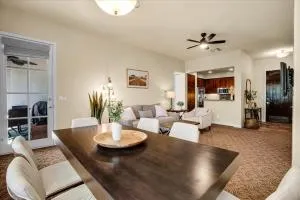 Relax & Recharge at this Desert Villa #A - 拉昆塔