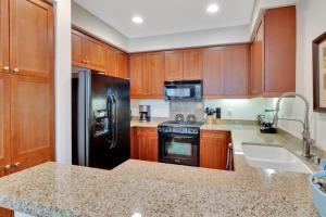 Tranquil Ground Floor Villa in Heart of LQ #A