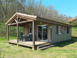 Holiday Home Les Hameaux de Pomette-Chalet 6 pers- by Interhome
