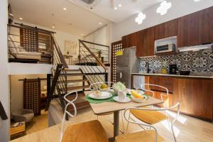 Villas La Fontana Amplias ApartaSuite-piscina 103