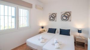 Villa Chalet con Piscina Torrox by Ruralidays