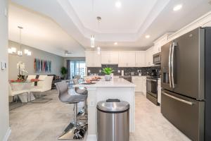 3180-201JB STOREY LAKE, CONDO 32 GARDEN VIEW