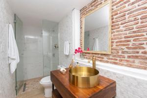 Villas La Fontana Amplias ApartaSuite-piscina 104