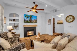 Lux Ground Floor Villa in heart of La Quinta #A