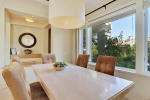 Stunning Villa with Custom Upgrades near LQ Resort