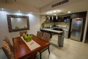 Beachfront 1BR | Pools, Gym, Restaurant & Parking