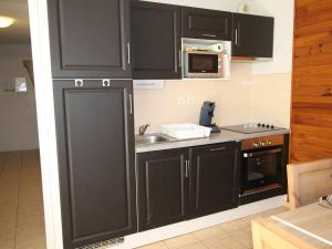 Appartements T3 Sud avec balcon, piscine, parking, animaux ok et wifi - FR-1-313-236 : photos des chambres