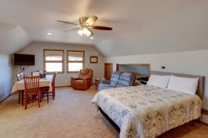 Mtn View Cozy Couples Retreat in Bayfield! - Tuckerville