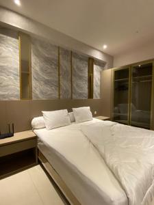 Luxury 2BR Benson Apartment, Pakuwon Mall