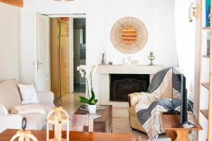 Maisons de vacances Gite Le 108 a 700m du port de Saint-Vaast-la-Hougue : photos des chambres