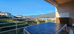 Appartements Beau T3 Central - Vue mer & Piscine - A Funtana : photos des chambres