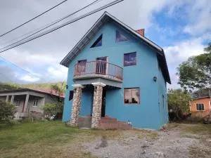 Cabaña Falda del Volcán Barú Planta alta - Chumbago
