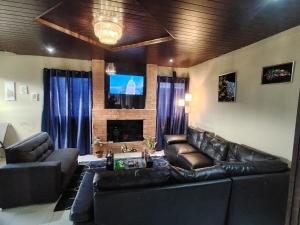 Cabaña Falda del Volcán Barú Planta alta