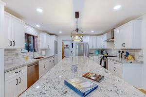 All Decked Out Getaway in Pinetop Country Club