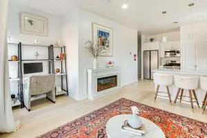 1 Mi to Prudential Center Remote Work-Ready Apt - Harrison