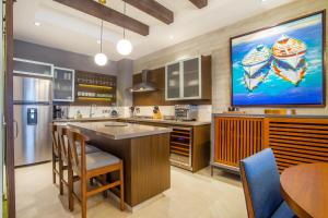 Casa Simpatica | Private Jacuzzi, BBQ and Workspace