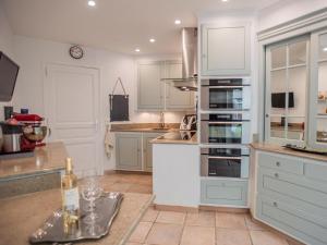 Villas La Sarrazine : photos des chambres