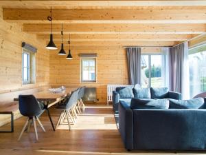 Chalet in istá near Ski Slopes